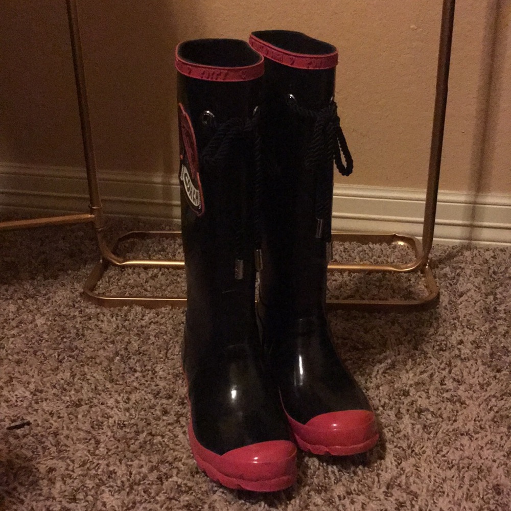 Coach “poppy love” rain boots - Picture 2 of 3